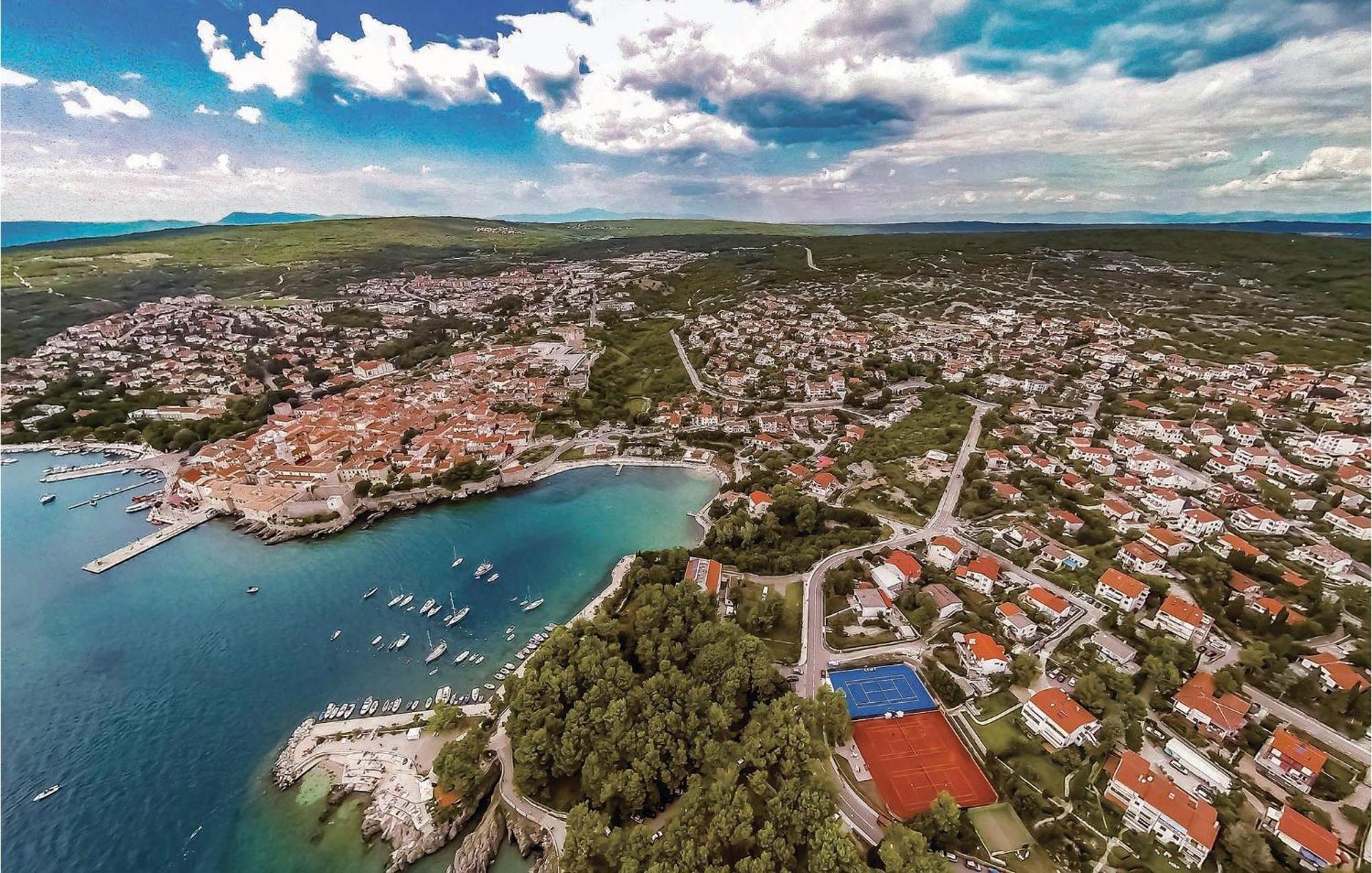 Nice Apartment In Krk With House Sea View Krk Town Eksteriør billede